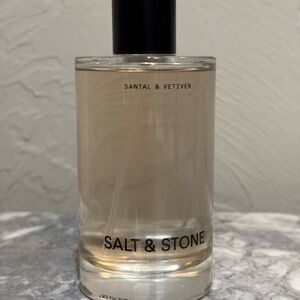 Salt & Stone Santal & Vetiver Fragrance